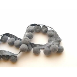 XL 2cm Pom Pom Bobble Trim Fringe Pompom Trimming Cushions Curtains Home Decor Sewing Craft Projects - Grey - 10 Metre Reel