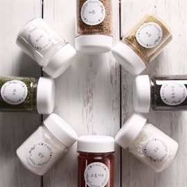 Art Box/B-Project Tritan Mini Spice Container 8p (white) + Round Sticker 12p / 아트박스/비프로젝트 트라이탄 미니 양념통 8p(화이트)+원형 스티커 12p