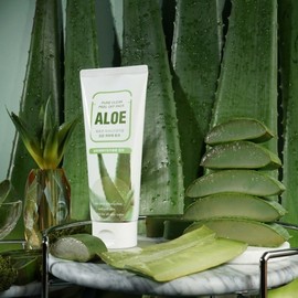 Aloe Peel-Off Pack, a gentle pore care pack that peels off easily, 180ml