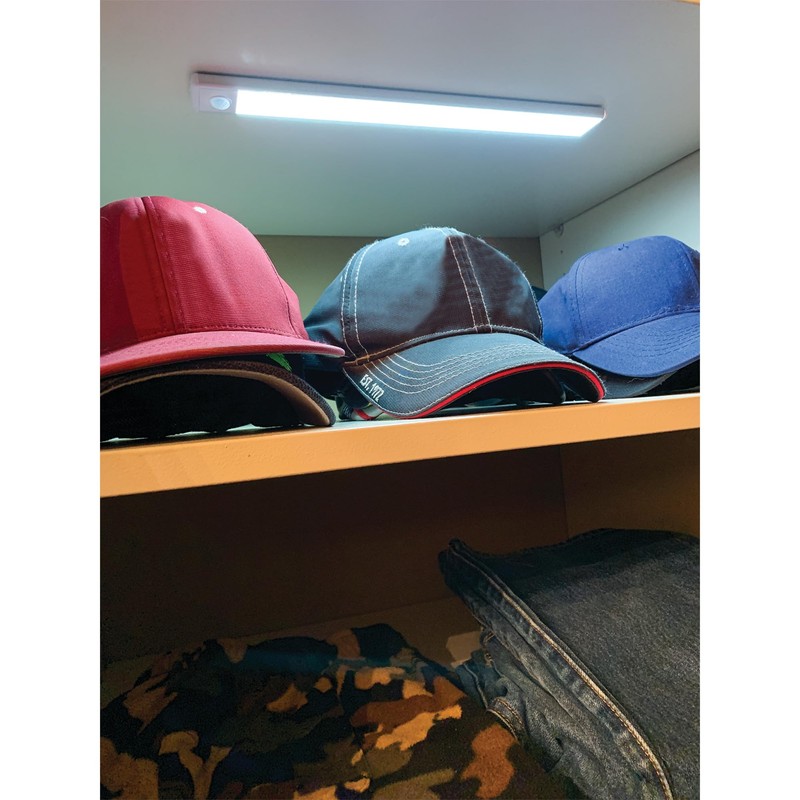 Performance Tool 715 Professional Grade Motion Sensor Work Light with