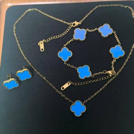 Classic Lucky Jewelry Set, Bracelet, Earrings, Necklace Three-Piece Set 18K Non-Fading Four-Leaf Clover Set:_Blue