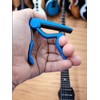 AKORD Quick Change Capo + 5 Picks for 6-String Acoustic
