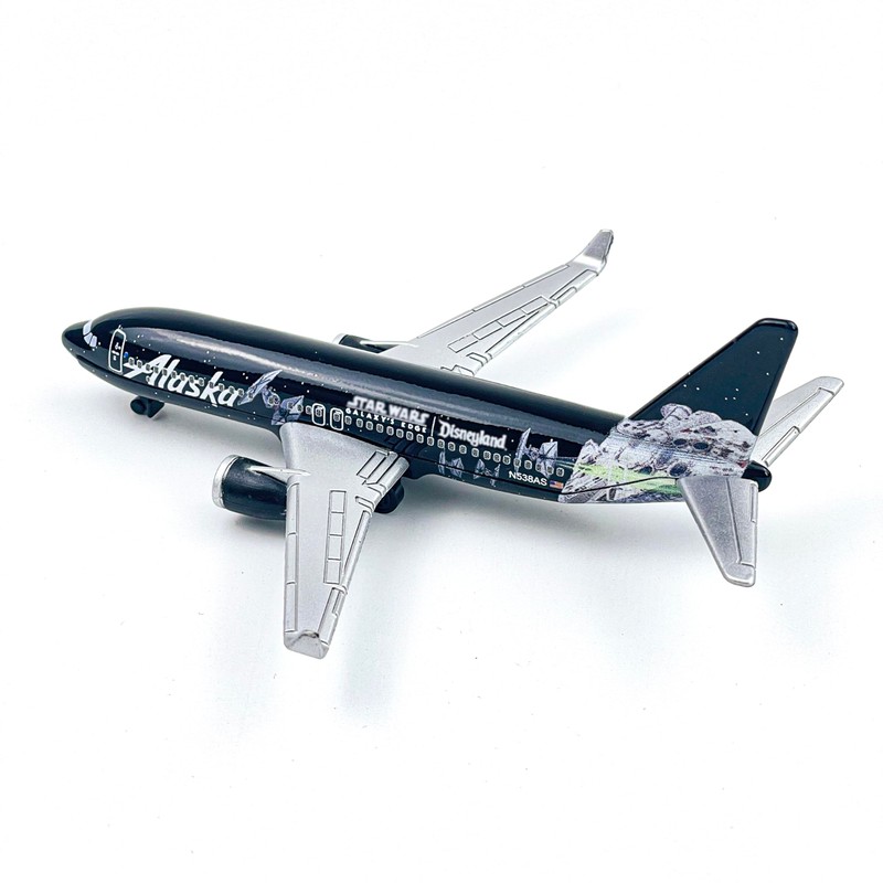 WngAur Alaska Airplane Model, Die-cast Metal Model Planes with Plastic