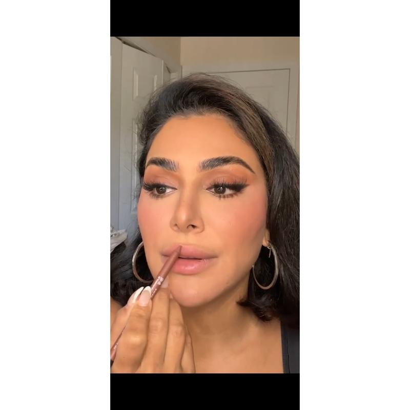 Lip Contour 2.0 Automatic Matte Lip Pencil - Shade: Pinky