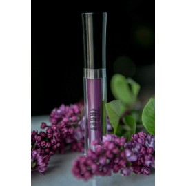 Aromi Violet Plum Liquid Lipstick, Dark Purple Lip Color, Vegan and Cruelty-free, Long-lasting and Smudge Proof Lipstick, Handmade (Vamptastic Plum)