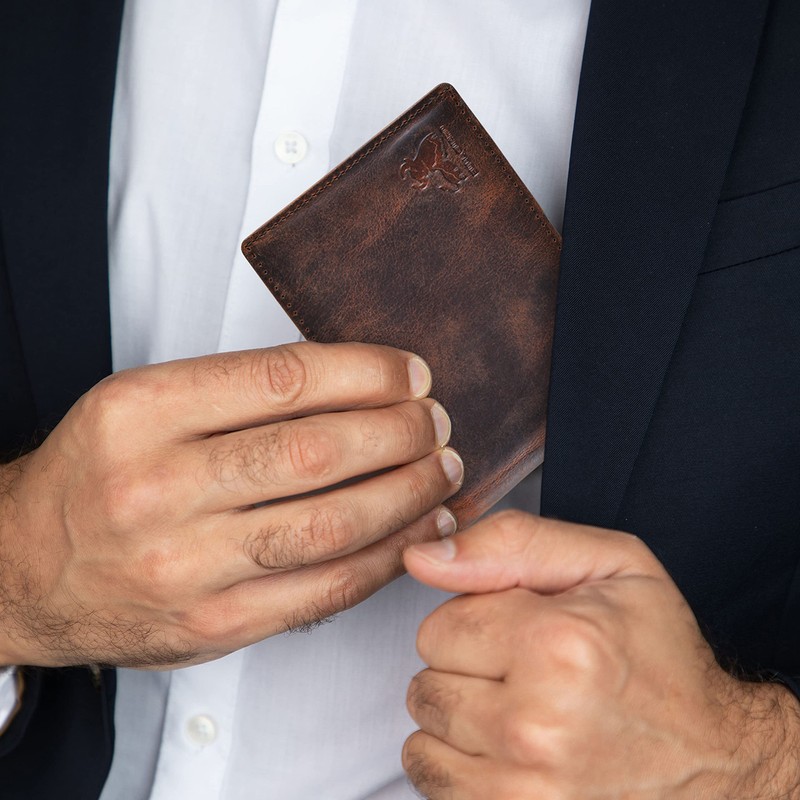 Men's Leather Wallet with RFID Blocking 2 ID Windows in