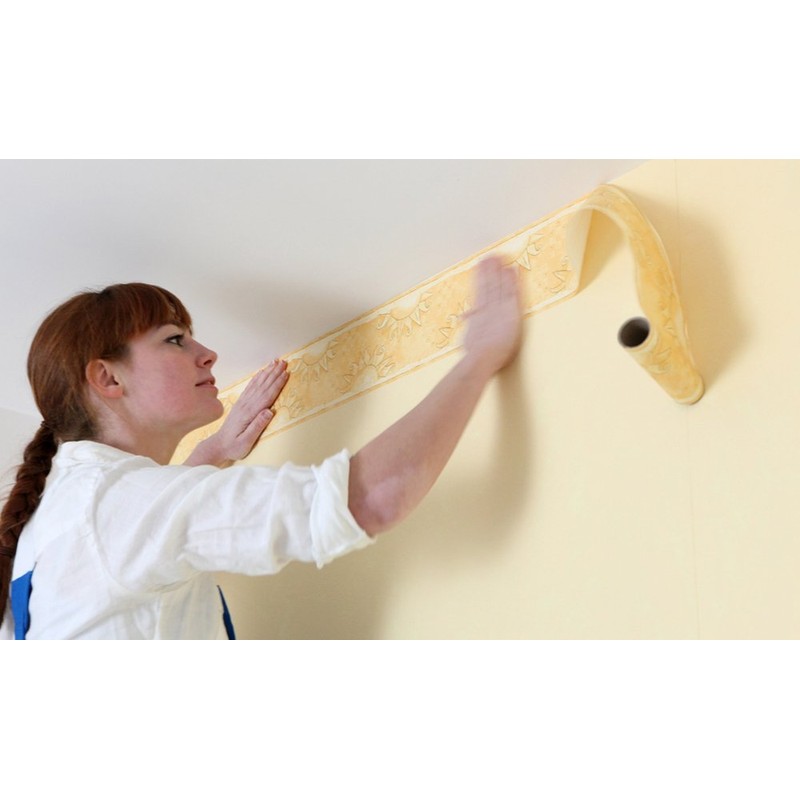 10 1/4 in x 15 ft Prepasted Wallpaper Borders -