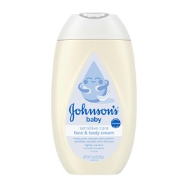 Johnson's Sensitive Care - Crema facial y corporal con vitamina B5, crema hidratante diaria para bebé, para calmar, nutrir y reconfortar la piel seca, sensible, ligeramente perfumada, hipoalergénica, 13.6 onzas