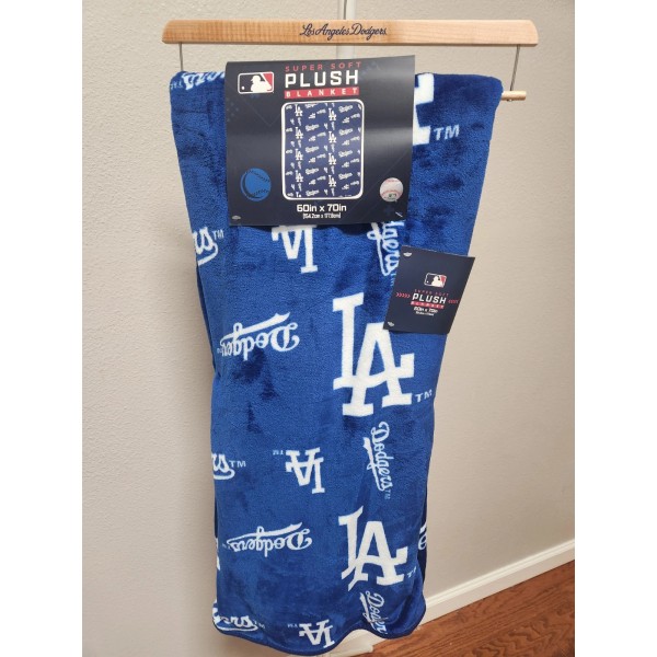 LOS ANGELES DODGERS SUPER SOFT PLUSH BLANKET 60in x 70in
