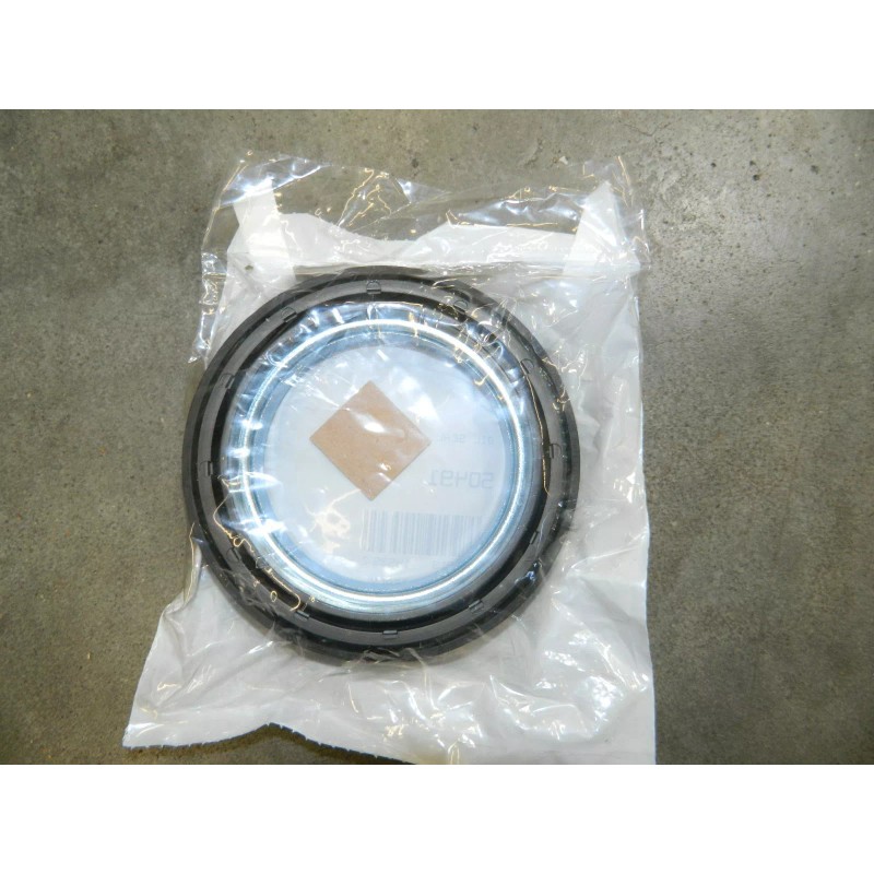 Dana INNER AXLE KNUCKLE VACUUM HUB SEAL FORD F250 F350