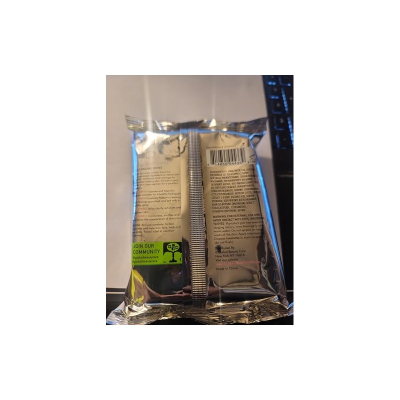 MULTI-VITAMIN CLEANING FACE WIPES