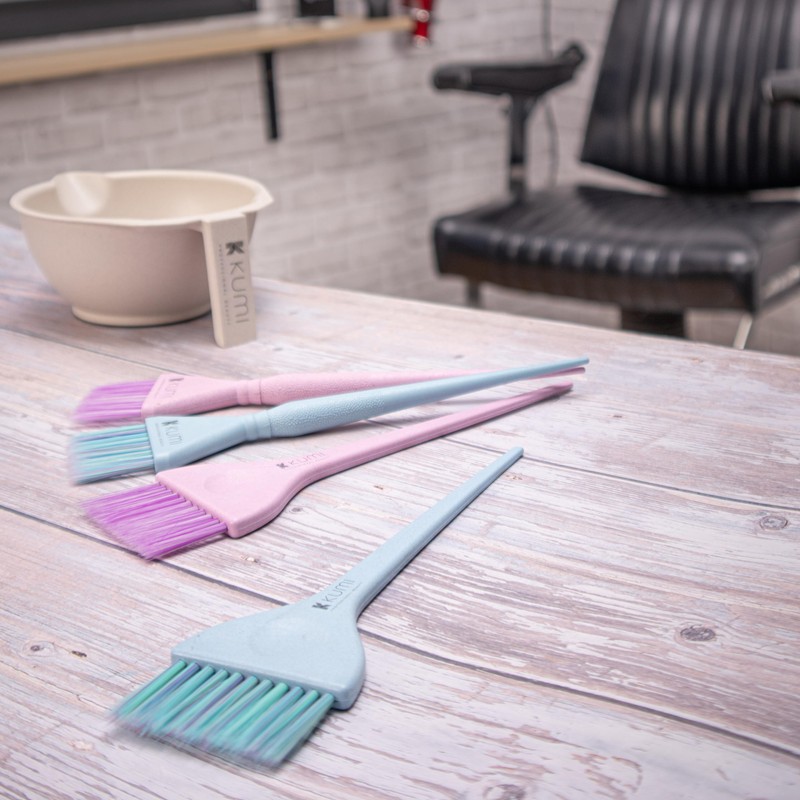 Kumi Wheat Eco-Friendly Standard, Blue Hair Colour Tint Brush