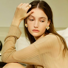 Two Tone Heart Clip on Earrings for Women Vintage Geometric Gold and Silver Mixed Metal Statement Textured Non Piercing Earrings for Non Pierced Ears