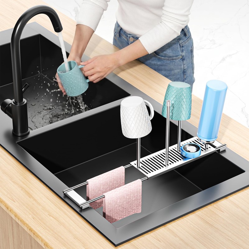 Expandable Over Sink Water Bottle Drying Rack with Dish Cloth