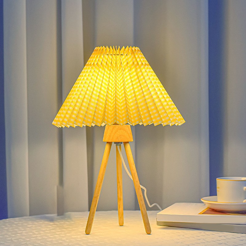 Desk Lamp Retro Style Versatile Pleated Bedside Table Lamp Reading