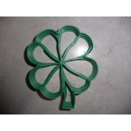 AJT CLOVERLEAF WITH DETAIL LUCKY 4 FOUR LEAF SHAMROCK GOOD COOKIE CUTTER USA PR2288