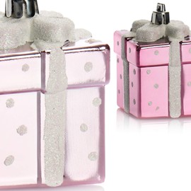 com-four® 4 x Christmas Tree Pendant Gift – Christmas Bauble Gift Box – Christmas Tree Decoration in Gift Shape for Christmas Tree Decoration – Shatterproof Tree Decoration