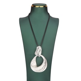 JAOYU Chunky Boho Necklace for Women Vintage Long Leather Necklaces with Large Silver Pendant Hippie Jewelry Bohemian Rope Pendant Necklace Chunky Circle Necklaces