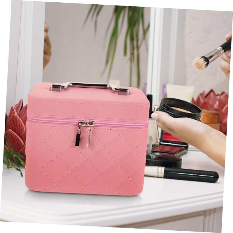 TOVINANNA Chic Quilted Makeup Organizer Case Spacious Travel Cosmetic Storage