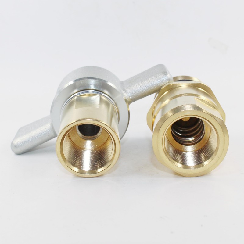3/4" NPT Wet-Line Wing Nut Heavy Duty Hydraulic Quick Disconnect