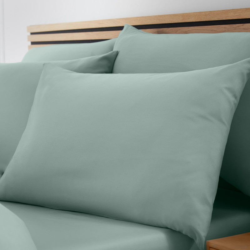 Catherine Lansfield So Soft Non-Iron Standard Pack of 4 Pillowcases