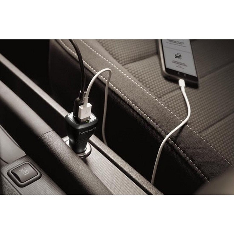 TomTom 9UUC.001.26 High Speed-Doppelladegerät (2.500 mA, 2-fach USB) Schwarz