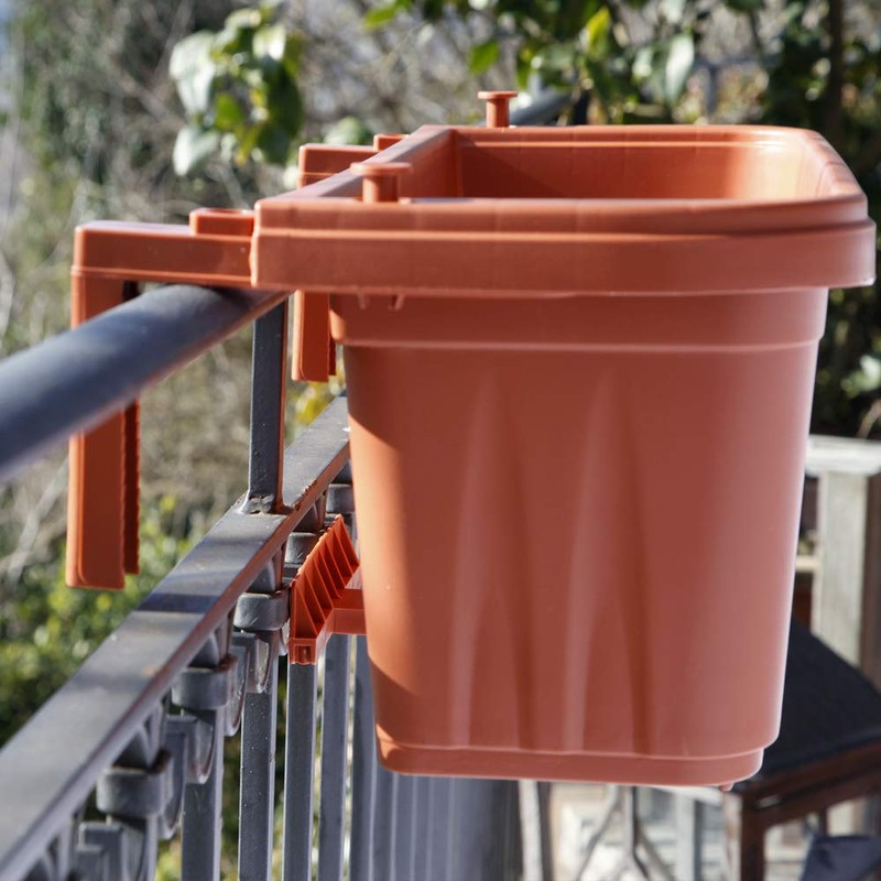 Apollo Exports International AP-30218TC 24" Adjustable Railing Planter, Terra Cotta