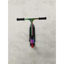LEEFAI Metal Finger Scooter Alloy Pro Finger Stunt Scooter-Solid Metal fingerscooter (Rainbow)