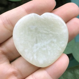 favoramulet Heart Love Crystal Thumb Worry Stone Pocket Palm Stones for Anxiety Therapy Geometry Chakra Healing Reiki Balancing, Light Green Jade