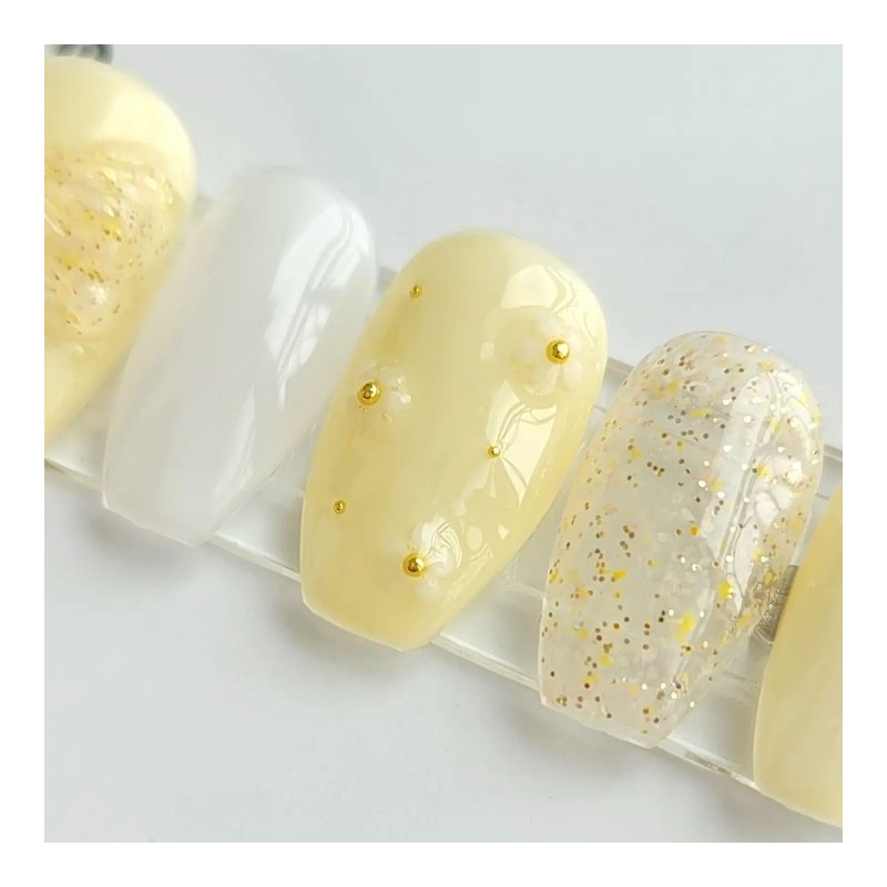 Soft yellow chiffon handmade nail tips - Coffin Egg /