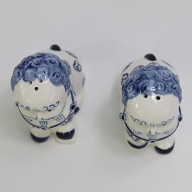 SYNWISH Blue and white Farmhouse Vintage Salt and Pepper Shakers Set Cute Salt and Pepper Shakers for Your Kitchen, Hand painted Ceramic, 3 oz, Rust-Free