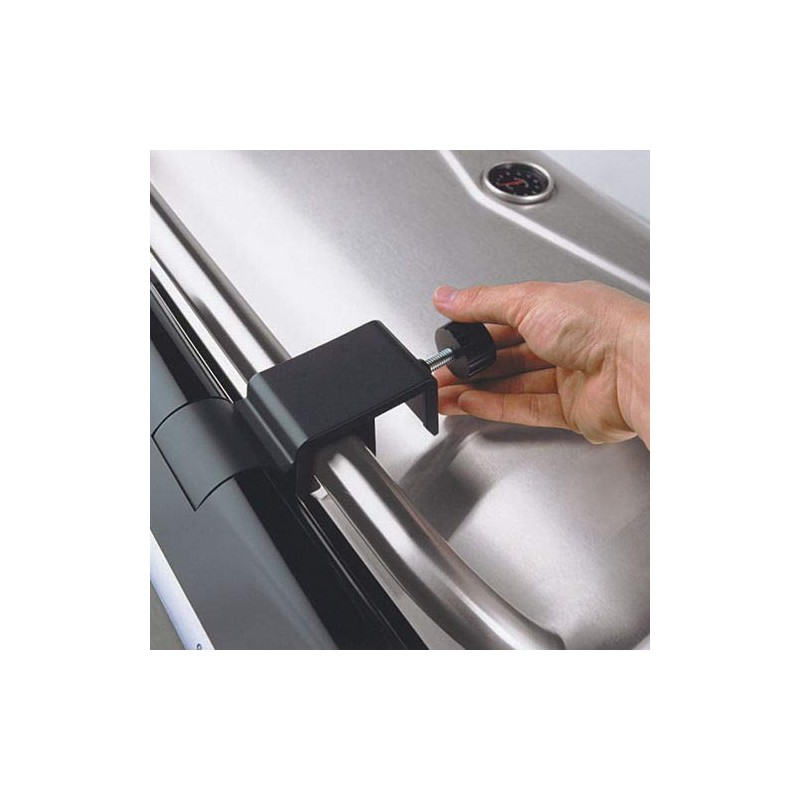 Handle-Mount Grill Light