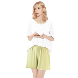 Women’s Pajama Set Short Sleeve Top and Shorts Set 2 Piece Pjs Loungewear Set with Pockets Comfy Sleepwear (LY196-White,L-XL)