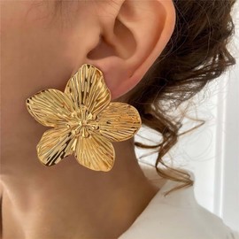 Erimberate Bohemian Flower Stud Earrings Gold Metal Flower Earrings Large Flower Petal Earrings Exaggerated Flower Earrings Jewelry for Women