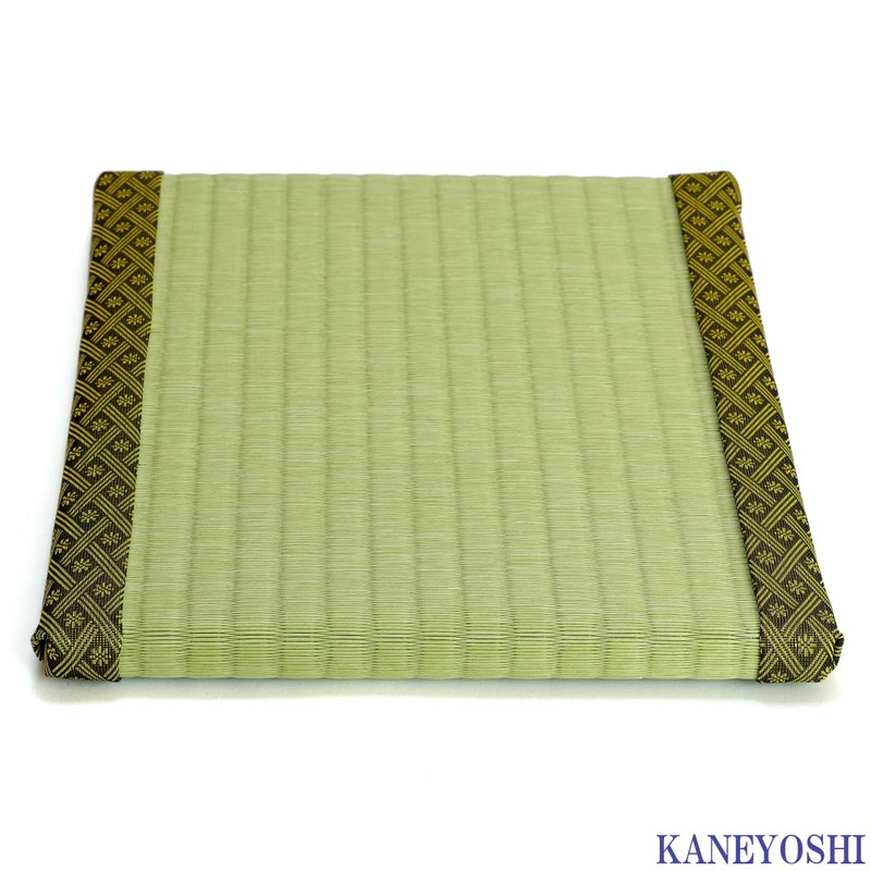 KANEYOSHI Tatami Igusa-Style Flower Stand Mini Tatami Mat Place, Rush