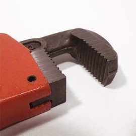 One Hand Pipe Wrench (10 inch)