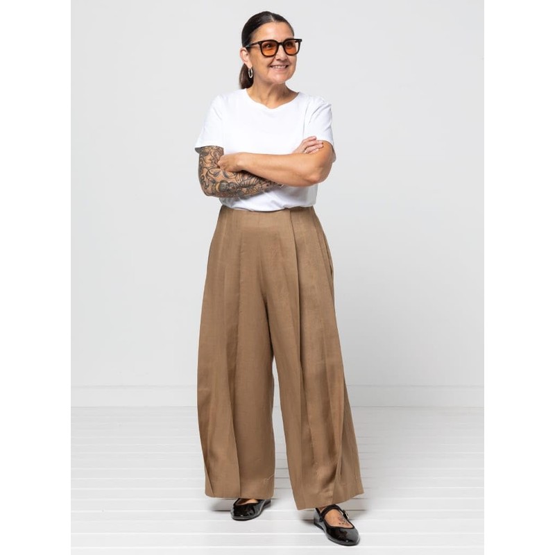 Style Arc Sewing Pattern - Atlas Woven Pant (Sizes 10-22)