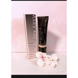 Mary Kay Cc Cream Light To Medium Exp Date 11/25