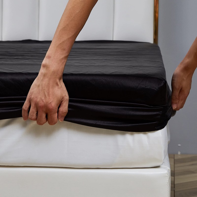 Boqingzhu Satin Fitted Sheet 180 x 200 cm Black Plain