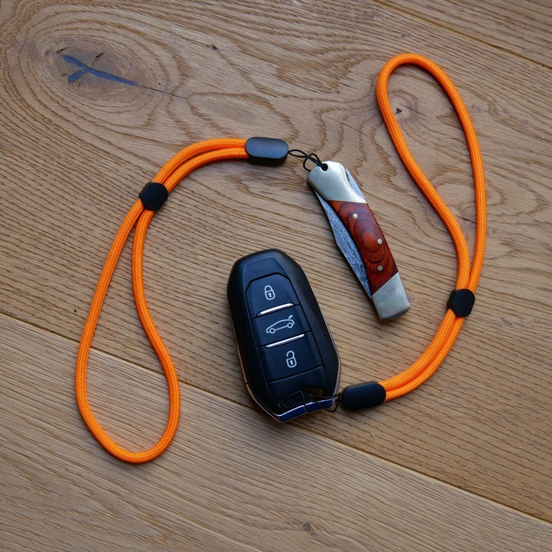 trage.band® Heavy Duty Adjustable Short Wrist Lanyard Orange