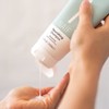 Naïf, Pflegeshampoo für alle Haartypen, Natürliche Inhaltsstoffe, mit Kokosöl und