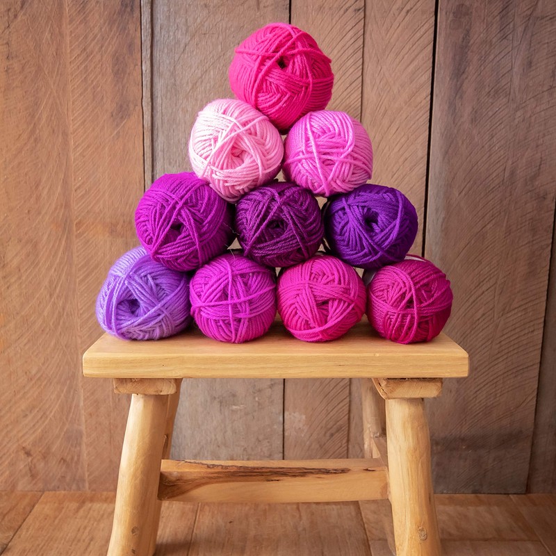 Studio Sam Acrylic Yarn Set. Ten Large 50g Skeins. Total