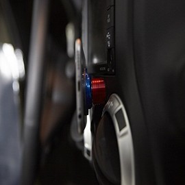 Jimmy Studio Design Finger Ball Auto Mount for Smartphone - Silver