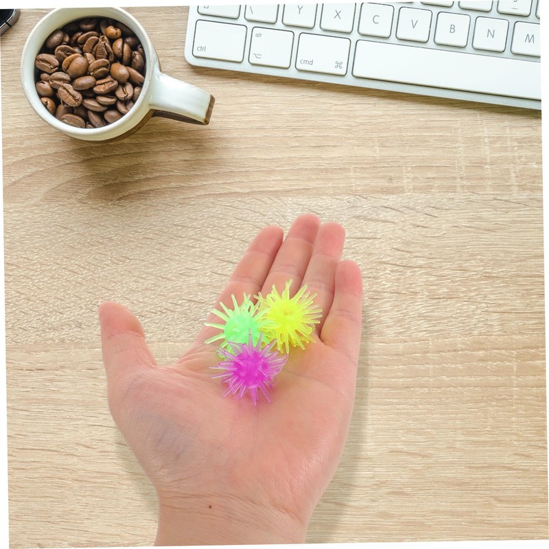 KONTONTY 50pcs Sticky Wall Crawling Stretchy TPR Props for Parties