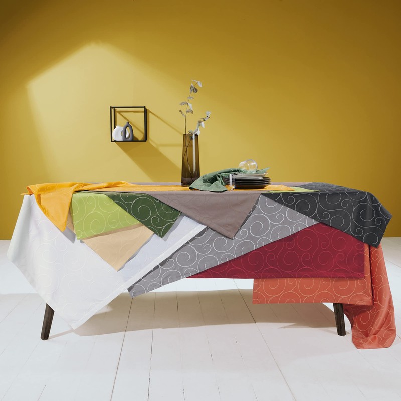 Erwin Müller Oberhausen Jacquard Tablecloth