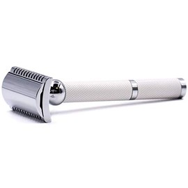 Maquinilla de afeitar de doble filo de Parker 70C (blanca), diseño de peine abierto para un afeitado suave y cómodo, 5 cuchillas Parker Platinum de do
