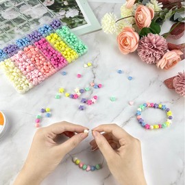 700 PCS Acrylic Star Round Heart Shaped Beads for Bracelets Jewelry Making Necklaces DIY Crafts Hair Pony Bead Colorful Assorted Pastel Beads Rainbow Spacer Beads Cute Loose Beads Bulk(8 Candy Colors)