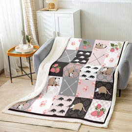 jejeloiu Opossum Sherpa Blanket Possums Gifts Fleece Throw Blanket for Possums Lover Kids Birthday Gift Possums Floral Decor Fuzzy Plush Blanket 40"x50" Possum Stuffed Strawberry Flannel Blanket