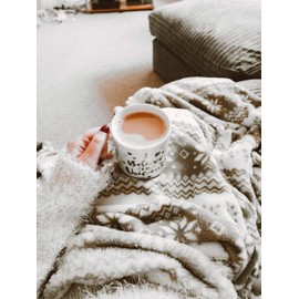 Natural Lambs Wool Women Leg Warmers- Blend of Lambs wool and Polyamide- Cable knitted LegWarmer, Ankle Warmers - One Size- Luxury Cold winter/warm leg - Black & Egg-Shell (Black)