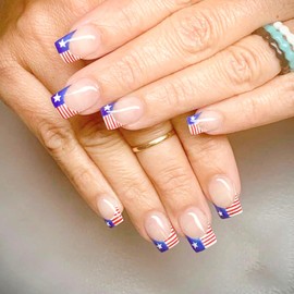 4th of July Press on Nails Short Square Fake Nails Independence Day False Nails American Flag French Tip Glue on Nails Design Patriotic Parade Party Decoration for Women Girls